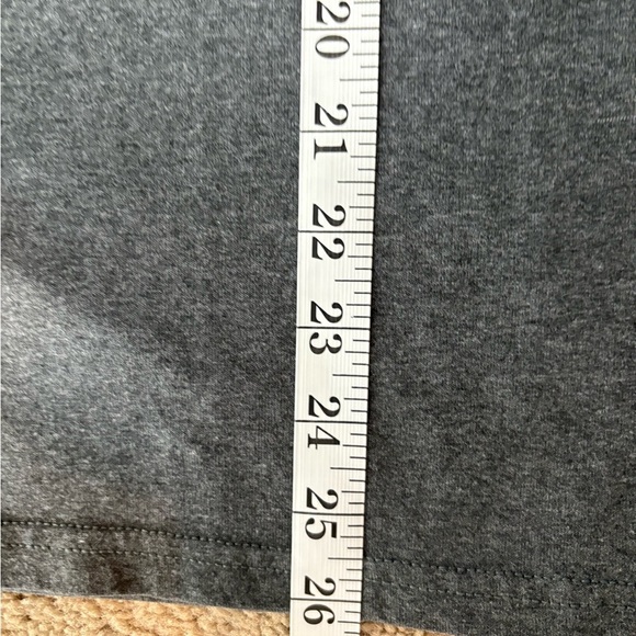 Russell Athletic vintage 2000s Graphite Gray Short Sleeve T-Shirts size small - Picture 10 of 13